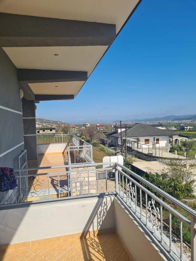 Guest House Ilir Berat Bagian luar foto